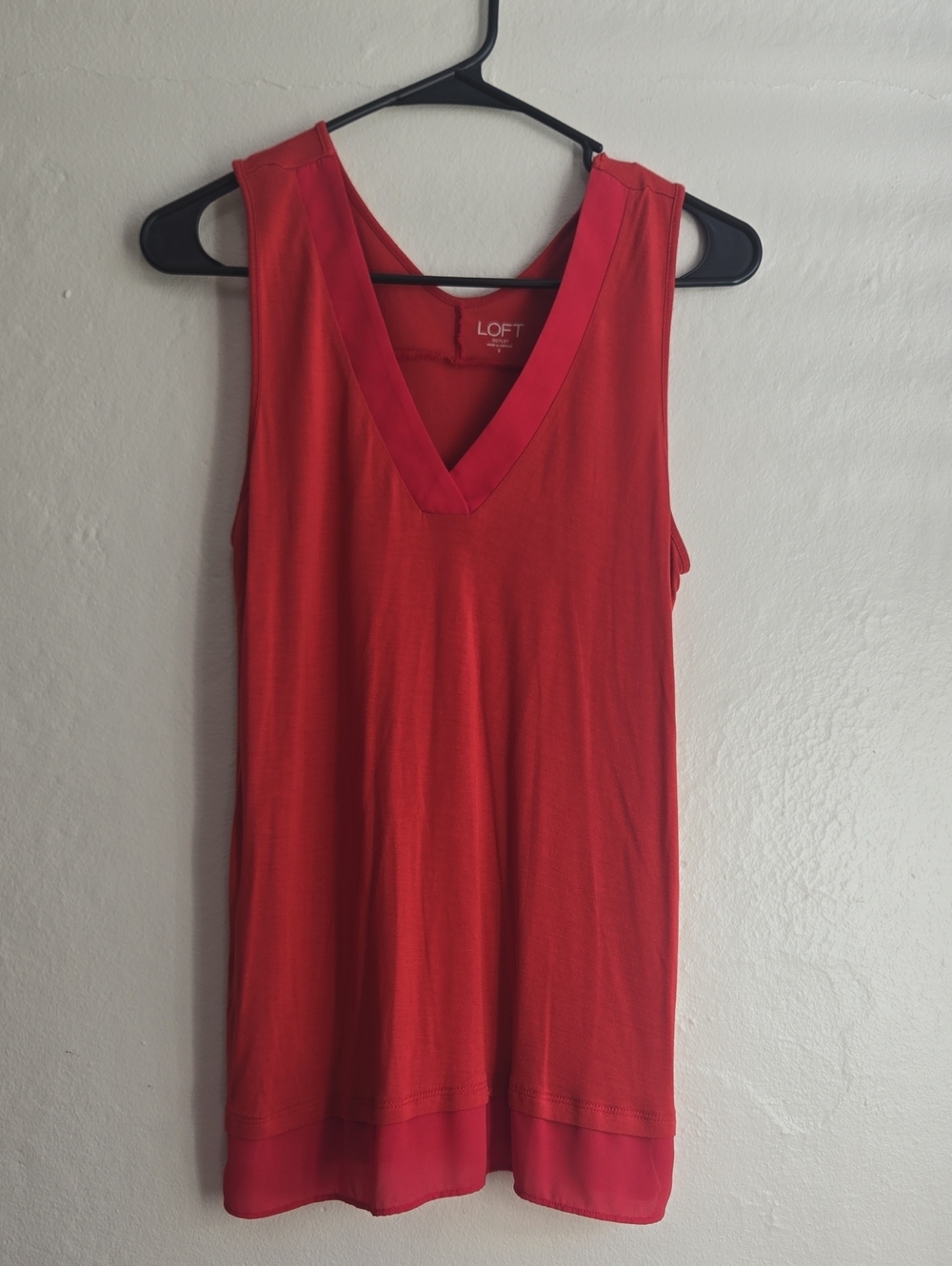 LOFT Red V-Neck Sleeveless Tank with Chiffon Hem